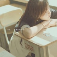 worried˼